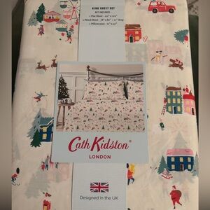Cath Kidston Colorful Holiday King Sheet Set”Snow Day”in cream-see pics 4details